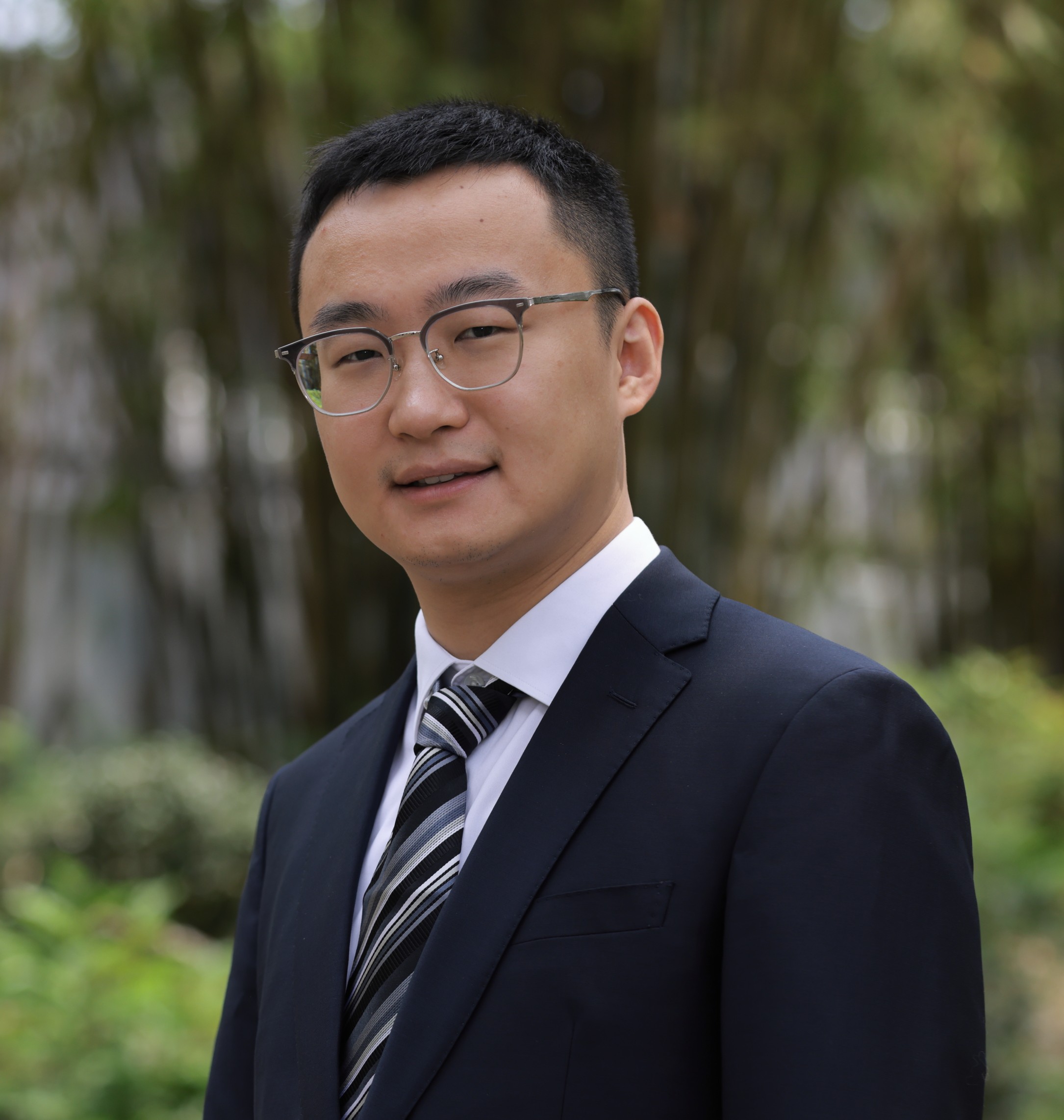 Dr. Leo Fan